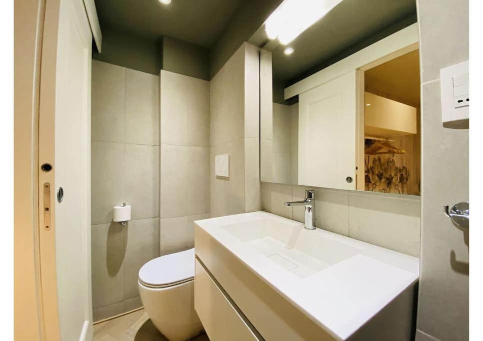 Sweet Time Venice, Luxury San Marco Frezzaria Apt! Veneza Exterior foto