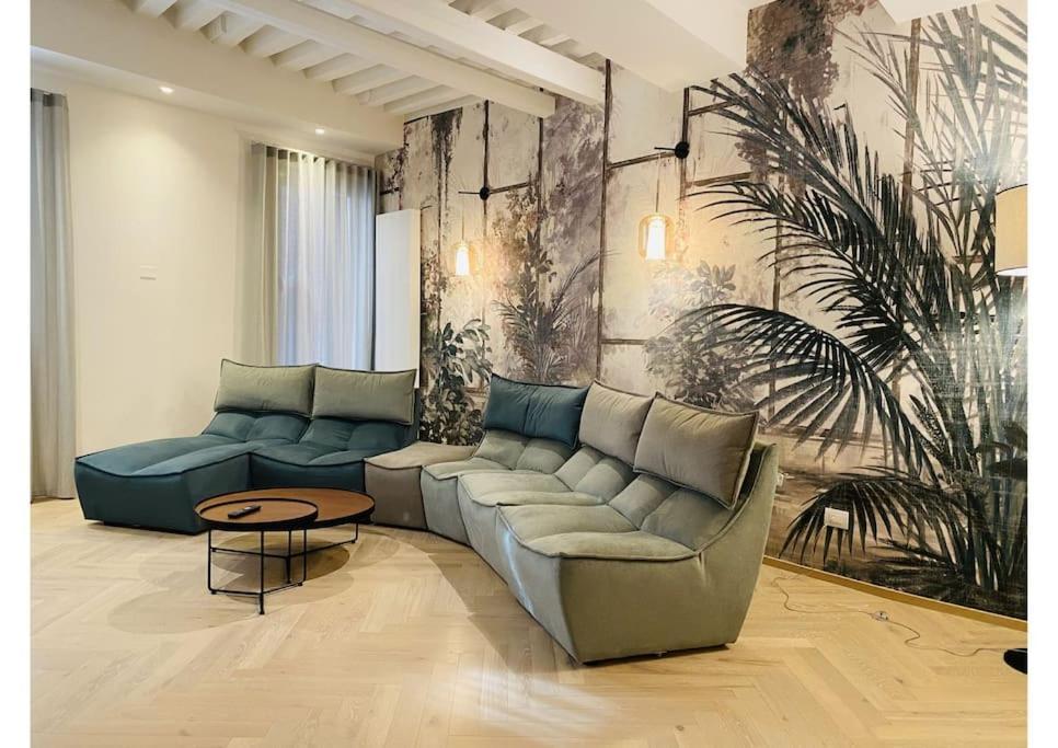 Sweet Time Venice, Luxury San Marco Frezzaria Apt! Veneza Exterior foto