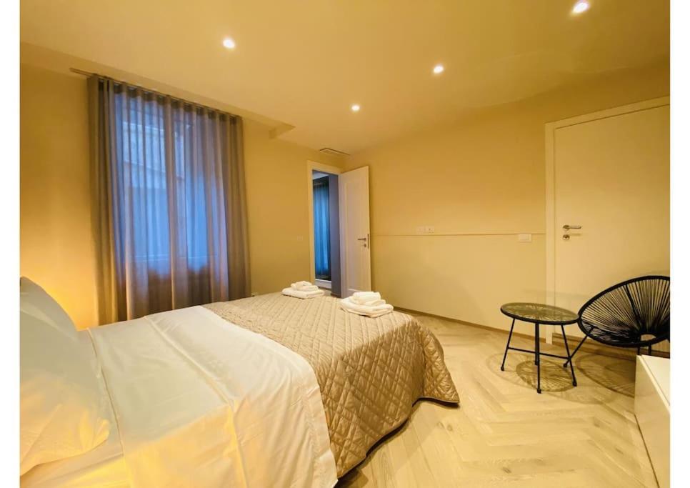 Sweet Time Venice, Luxury San Marco Frezzaria Apt! Veneza Exterior foto